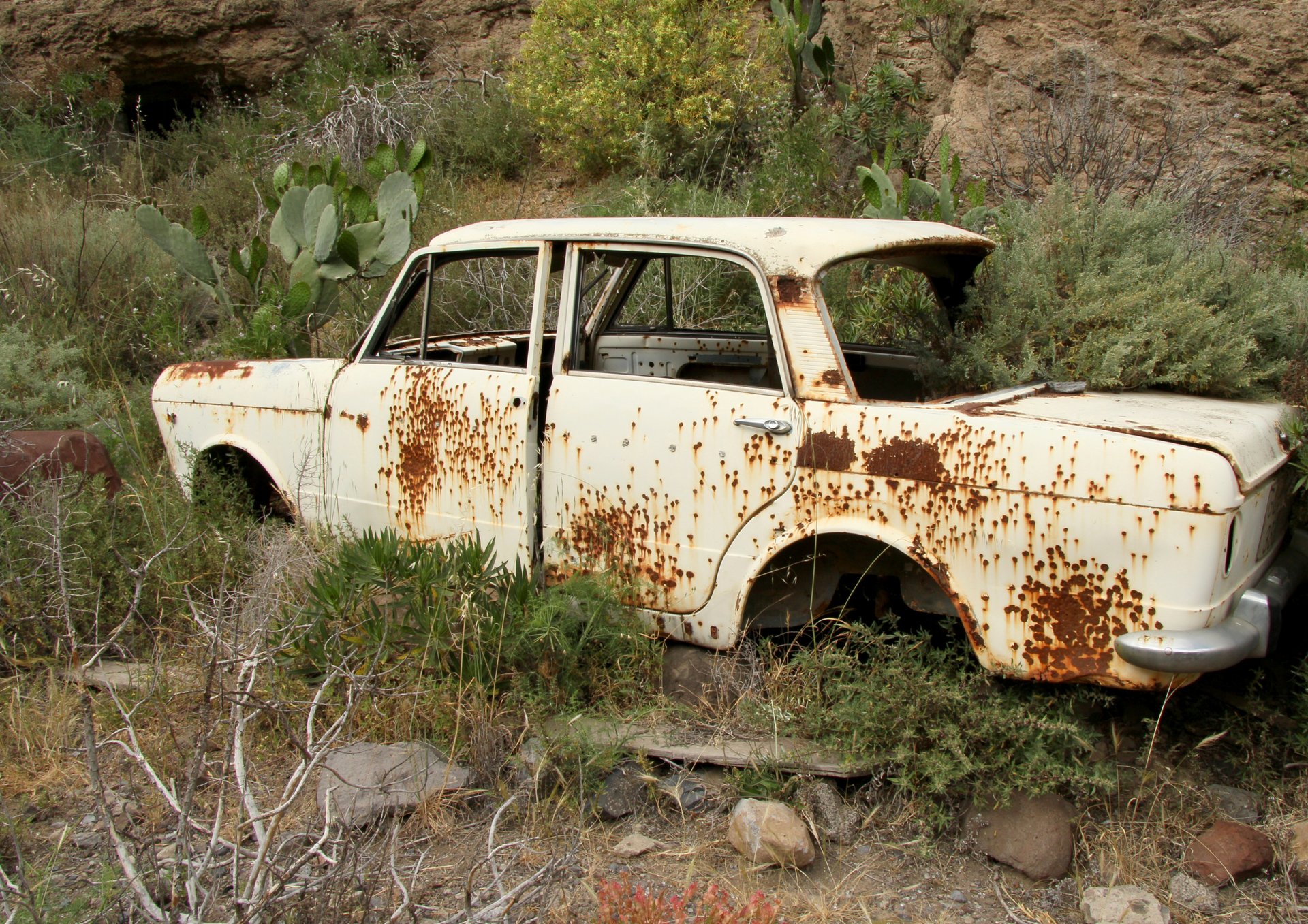 Scrap Cars for Cash for Vehicles Beyond Economic Repair Today
